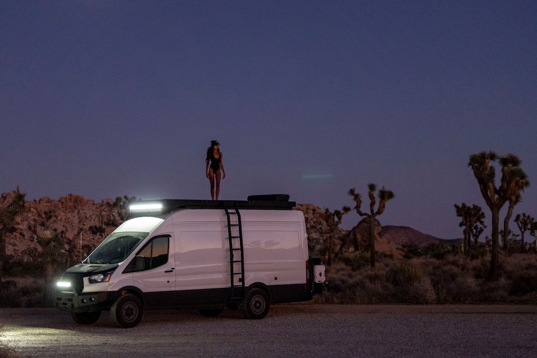 digital nomad fitness travel minimalist